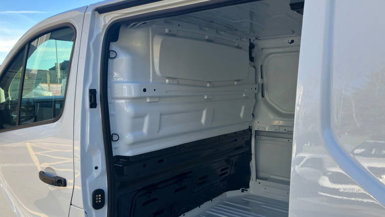 Renault Trafic Lwb Diesel LL30 Blue dCi 150 Extra Sport [Safety] Van